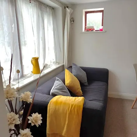 The Hanham Retreat *