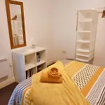 The Hanham Retreat Апартаменти