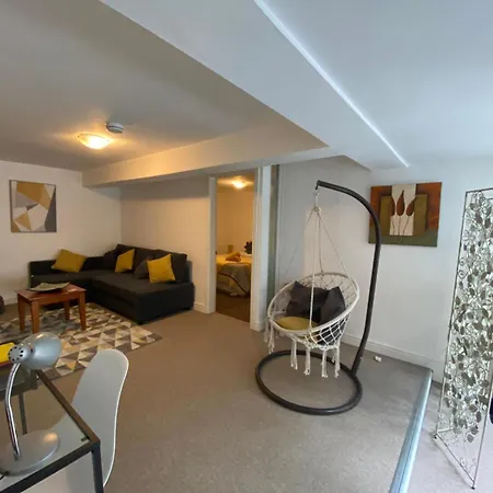 The Hanham Retreat Apartment *