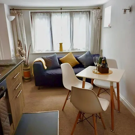 The Hanham Retreat Apartment