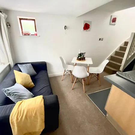 The Hanham Retreat *